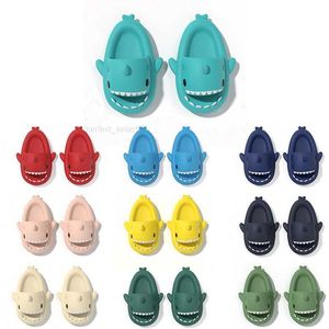 Kids Men Slides Designer Women Slippers Sandaal unisex volwassen strand waterdichte schoenen buitenshuis binnenshuis binnen sneakers slip-on blauw donkere donkergroen464