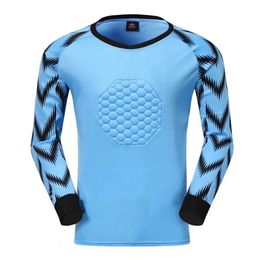 Camiseta de fútbol para hombres Camiseta Temporada de uniforme de manga larga Protección de la almohadilla de la almohadilla del fútbol Jersey Custom 240321