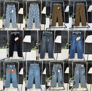 Pantalons en denim Designers Jeans pour femmes Designer Pantalon classique Lady Jean High Street Pantalons longs Styles mixtes