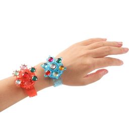 Bracelet lumineux de fête pour enfants Favors Bracelet LED Light in the Dark Party for Child Toys