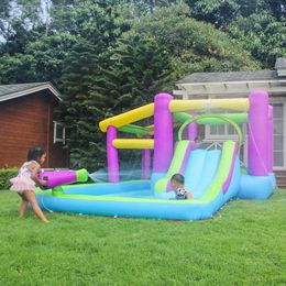 Kinderspeeltuin Set Water Slide opblaasbaar Jumping Toys Bounce House Jumper Castle met glijbad Spatten Gun Buiten Play Ple Fun in Garden Backyard Birthday Party