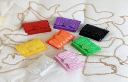 Sacs à main pour enfants Mini sac à chaîne en forme de coeur 8 couleurs sacs à bandoulière pour fille cadeau 8099656
