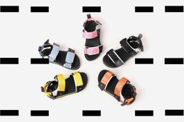 Kinderen sandalen meisje slippers kinderschoenen mode canvas buckle design zomer doos verpakking kindergrootte 26-35