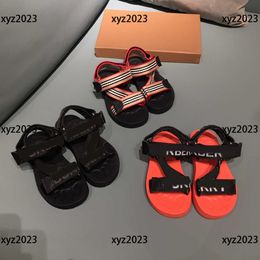 Kinderen sandalen meisje slippers kind schoenen zomer kosten prijs gegroefde middenzoolbox verpakking kinderen maat 26-35