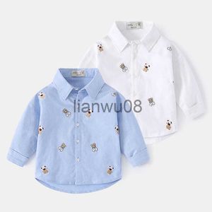 Kinderen Shirts 2022 Lente En Herfst Nieuwe Baby Jongens Shirt Baby Cartoon Top Lange Mouw Effen Kleur Kleding Shirt puur Katoen x0728