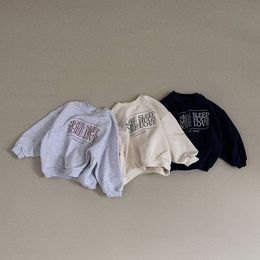 Kinderoverhemden herfstkinderen Sport Sport T -shirt Boy Baby Simple Letter Print Tops Kid Girl Cotton Casual T -stukken Peuter kostuum 230322