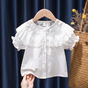 Kinderoverhemden meisjes korte mouwen shirts zomerse katoenen kleding poppen kraag kant zoet en schattige korte mouwen kinderkleding 230321