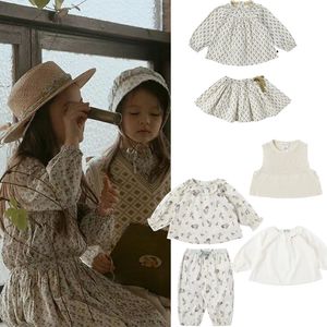 Kinderoverhemden SS Girls Cute Shirts Bene Brand Kids Fashion Flower Print Lange Mouw Tops Baby Child Tees Clothing Outswear 230321