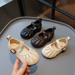 Chaussures enfants 2024 printemps nouvelles filles coréennes chaussures princesse petites filles chaussures habillées bébé filles semelle souple enfant en bas âge chaussures bouche carrée chaussure unique