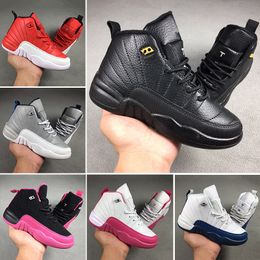 Zapatos para niños Baloncesto Zapatillas de deporte rosadas Juego para niños pequeños Gripe roja Zapato de gimnasia Niños Jóvenes Taxi negro Atlético Zapatilla de deporte mortal Niños Niñas Entrenadores Gamma Azul