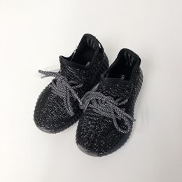 zapatos para niños niños gilrs niños V2 zapatillas de zapatilla para la venta diseñador de zapatillas de zapatillas para niños pequeños jóvenes niñas al aire libre tamaño negro 24-35 5 colores