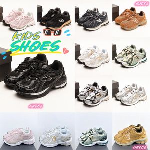 Zapatos para niños Zapatos para niños Diseñador de zapatos Marca Niños Jóvenes Niñas Zapatillas de deporte para niños Entrenador Blanco Verde Negro 26-37 B6K2 #