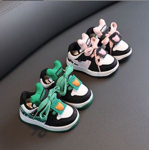 Kinderschoenen eerste wandelaars comfortabele kinderen sneakers ontwerper kleine jongens meisjes peuter groen roze ademende baby eur maat 16-20