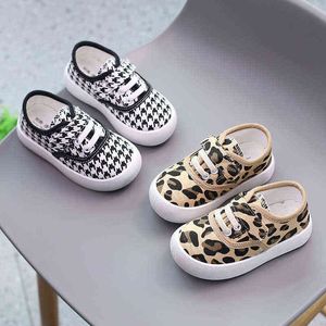 Chaussures enfants filles garçons léopard baskets toile enfant en bas âge chaussures respirantes printemps course sport bébé doux décontracté sneaker pour 1-3 ans G220517