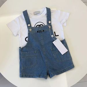 Kid Tracksuit 2 stuks Kinderen Designer Kleding Baby Twee stuk meid Korte Vader Woensdag Camisole broek Comfortabel ademend zonder te pillen dochter broer