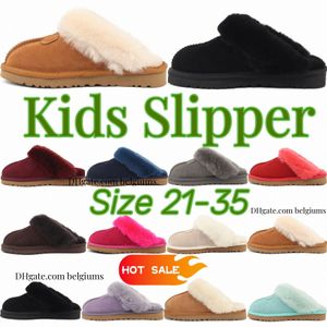 Zapatillas para niños Classic Girls Boys Australie Zapatos Sandalias para niños Negro Gris Inicio Zapato resbalón en zuecos Diapositivas niño joven niño zapato Cálido invierno C28T #