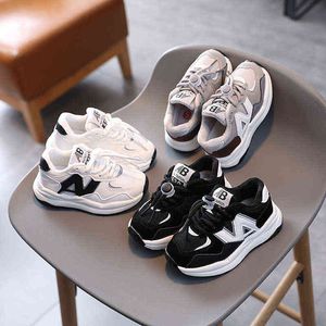 Kids Sneakers 2022 Spring Baby Shoes Boys Casual Sports Chunky Sneaker Girls Fashion Brand Baby Shoes Soft Sole Breathable Black G220527