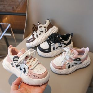 Kids Sneakers 2024 Lente Herfst Nieuwe Cartoon Panda Schoenen Meisjes Casual antislip Zachte Zool Kinderen Sportschoenen Jongen sportschoenen Baby Sportschoenen Enkele