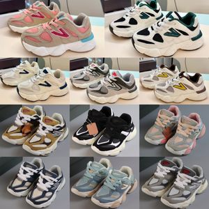 Kids Sneakers Designer S Toddler NB Chaussures de course Chaussures Kid Youth Trainers Youth Blanc White Big Boys Girls Childre