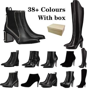 Chaussures de concepteur de luxe Ankle Martin Boots Boots High Bottes épaisses Sole Martin Bottes pointues Plats Plats Généreaux Cuir Bottes Bottes courtes arrière Bottes courtes