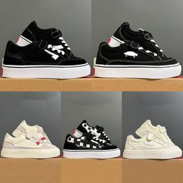 Canvas Kids Sneakers Low Old Designer Chaussures pour tout-petits Skool Boys Girls Trainers Enfants Canvans Chaussure Black Blanc Red Red Beige Checkboard Sneaker Taille EUR 26-35
