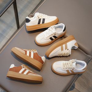 Kinderen Sneakers Lente 2024 Nieuwe Mode Kinderschoenen Zachte Zolen Meisjes Casual Schoenen Ademend Mesh Oppervlak Jongen Sportschoenen Baby Sport peuter Schoenen