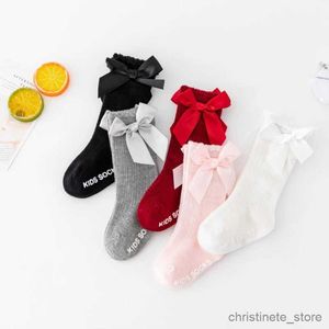 Calcetines para niños de 0 a 3 años, calcetín de Color sólido para niñas, medias a rayas, calcetín de algodón puro, antideslizante, boca de burbuja, medias de tubo medio con lazo para bebé