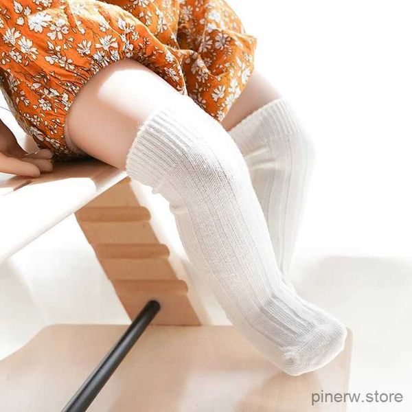 Chaussettes pour enfants de 0 à 5 ans, automne hiver, chaudes, pour enfants en bas âge, bébés filles et garçons, chaussettes longues tricotées solides, chaussettes hautes en coton pour nouveau-né