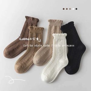 Kinder sokken 1-12y meisjes sokken lente en herfst pure katoenen sokken kinderen lolita bloemen sokken twisted patroon d240513