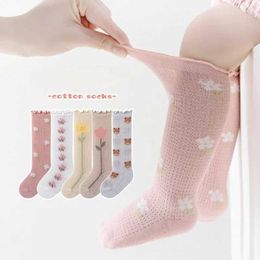 Chaussettes pour enfants 1 paire Summer Baby Girl Sock Cartoon Bear Aesthetic Floral Knee High Sock pour Toddler Girl Soft Cotton Mesh chaussette respirante D240528