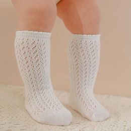 Chaussettes pour enfants 1 morceau d'enfants chaussettes en mailles couvertes en tricots