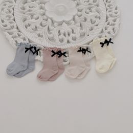 Kinder sokken 3 paren/veel babysokken vaste sokken boog accessoires meisjes sokken katoen ademende schattige sokken babykleding 230608