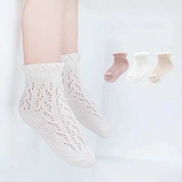 Kinder sokken 3 paar Spaanse lente/zomer babymeisjes sokken pasgeboren baby kinderen schattige holle sokken peuter meisje prinses katoenen sokken voor 1-6 jaar d240513