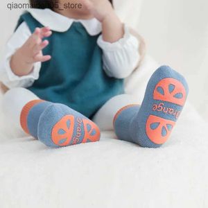 Chaussettes pour enfants 3 pièces de 0 à 5 ans pour enfants en coton Chaussettes non glissantes adaptées aux garçons et aux filles à basse coupe Chaussettes pour enfants avec du caoutchouc toute la saison Nouveauaire Q240413