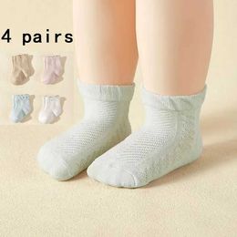 Kinder sokken 4 paar jongens en meisjes baby massief kleur gaas ademende dunne middelste lengte sokken comfortabel en casual zachte elastische sokken y240504