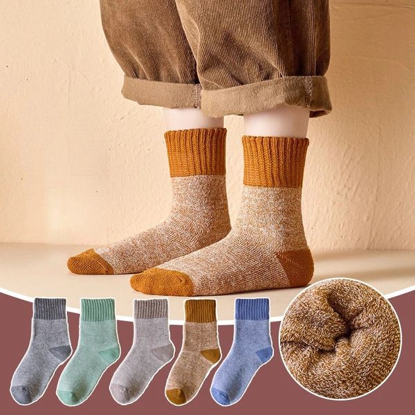 Chaussettes pour enfants 5 paires/lot 1 à 8 ans chaussettes d'hiver pour enfants épaissir Plus chaussettes chaudes en velours pour enfants garçons et filles bébé automne chaussettes éponge 231121