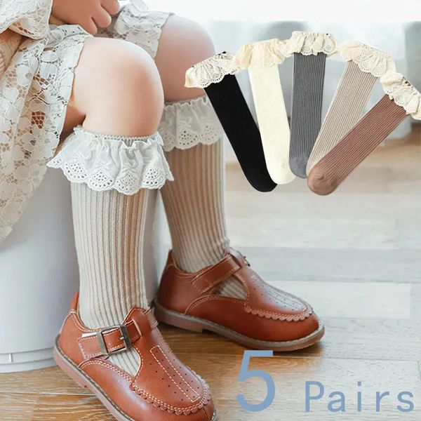 Calcetines para niños 5 par/lote calcetines para niñas calcetines largos para niños princesa encaje con volantes hasta la rodilla calcetines de algodón suave para bebés calcetines para niños de 0 a 8 años 231207