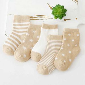 Chaussettes pour enfants 5 paires / lot enfants chaussettes en coton garçon fille bébé nouveau-né bébé Stripe Dots Fashion for Autumn Winter Cartoon Soft Kids Sock Y240504