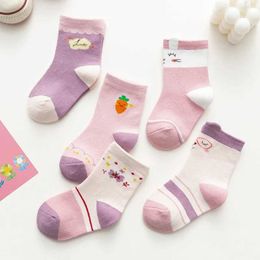 Chaussettes pour enfants 5 paires / lot chaussettes bébé automne au printemps chaude coton chaussettes enfants mignonnes filles caricatures animaux garçons chaussettes bébé vêtements bébé y240504