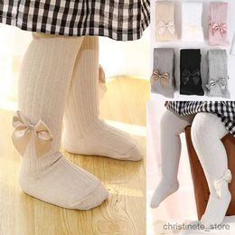 Chaussettes d'automne en coton tricoté pour enfants, nouveau Style, collants serrés avec nœud, à rayures verticales, bas de princesse pour filles