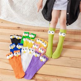 Chaussettes pour enfants Baby Knee High Choques Soft Toddler Tube Tobs Fun Fun Big Eyed High Socks Baby Long chaussettes D240515