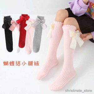 Chaussettes pour enfants Bubble Mouth Princess Child Girls Kwaii Big Bow sur le genou chaussettes hautes plus chaudes en coton hiver automne bébé enfants chaussettes longues à rayures R231125