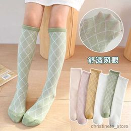 Chaussettes pour enfants bébé filles chaussettes longues chaudes en coton doux pour la peau géométrie diamant sur les chaussettes hautes en maille ajourée bas pour enfants garçons