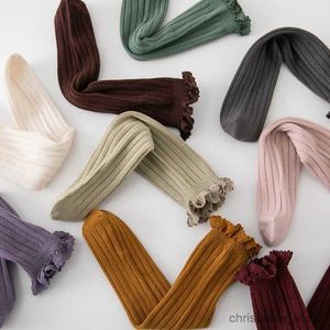 Chaussettes pour enfants Ins Fashion chaussettes pour enfants avec dentelle filles chaussettes hautes doux tout-petits bébé chaussettes longues pour enfants école de haute qualité