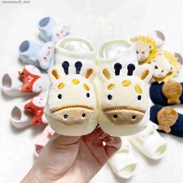 Calcetines para niños Kawaii Algodón Baby Boy Boy Costing Clothing Corea Lindo Cartoon 3d Doll 3d Recién nacido Cocos de piso sin deslizamiento Q240413