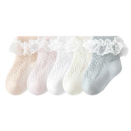 Kids Sokken Milancel Nieuwe babysokken zomer dunne mesh holle meid middele lengte sokken kanten prinses sokken 0-5y 3 paren/ lot