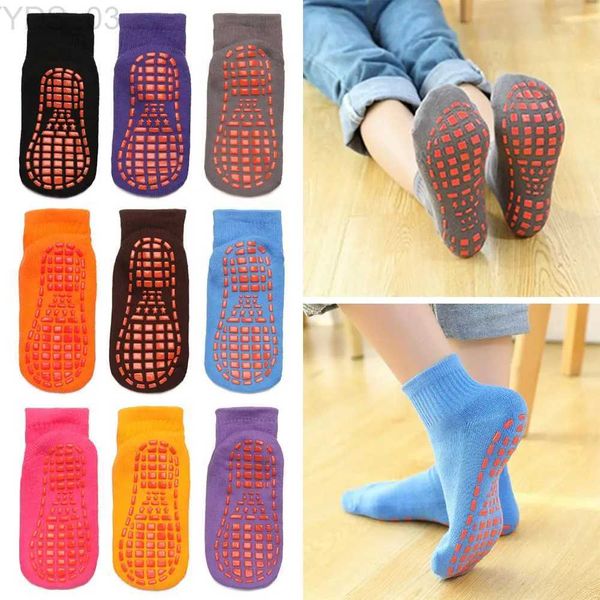 Calcetines para niños Nuevos bebés Niños Algodón Antideslizante Calcetines de piso Calcetines de trampolín Adultos Ropa cómoda Antideslizante Deportes Calcetines de yoga Masaje de pies YQ240314