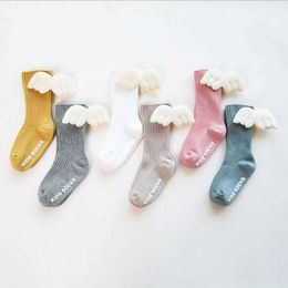 Chaussettes pour enfants Nouvelles bébés filles genoues hautes anges aile d'ange automne chaussettes de coton couleurs de bonbons solides enfants pour tout-petits chaussettes pour enfants