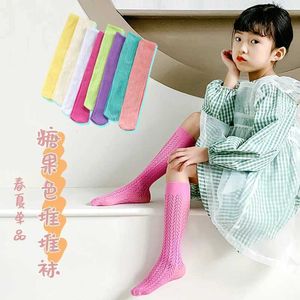 Kinder sokken zomermeisjes dunne holle sokken multi-kleuren geometrische ventilatie baby lange sokken anti pilling mode inventaris d240513