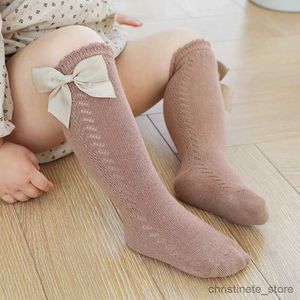 Kindersokken Zomer Mesh Babysokjes Leuke Bogen Kniekousen voor pasgeboren meisje Effen Kleur Holle Ademende Kinderkousen Calcetines